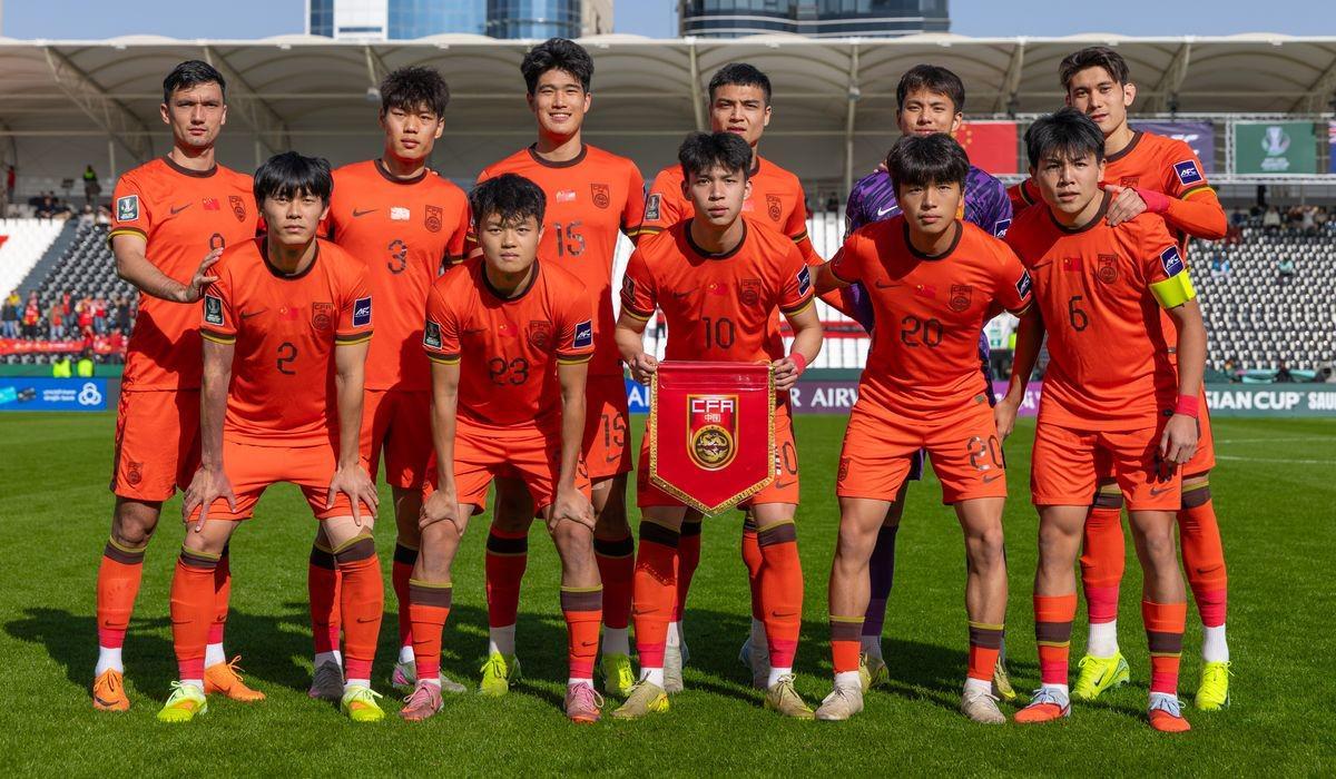 爱游戏数据中心-北青：U23国足部分球员家人赴吉达助威； 决赛依旧坚决打防反